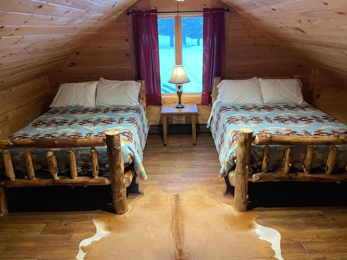 Adirondack Lake Cabins Hotel Indian Lake Ngoại thất bức ảnh