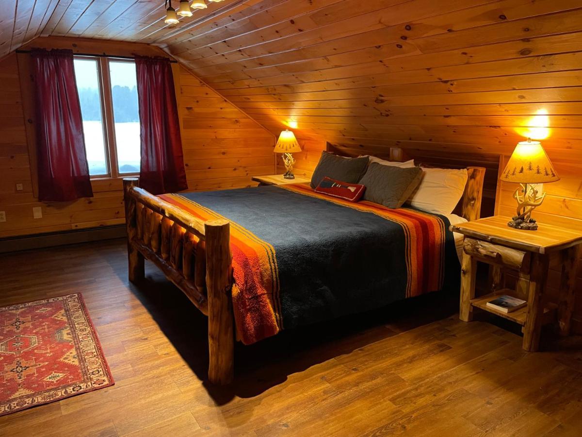 Adirondack Lake Cabins Hotel Indian Lake Ngoại thất bức ảnh
