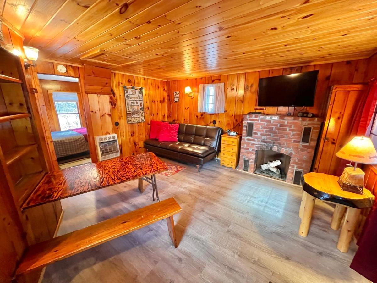 Adirondack Lake Cabins Hotel Indian Lake Ngoại thất bức ảnh