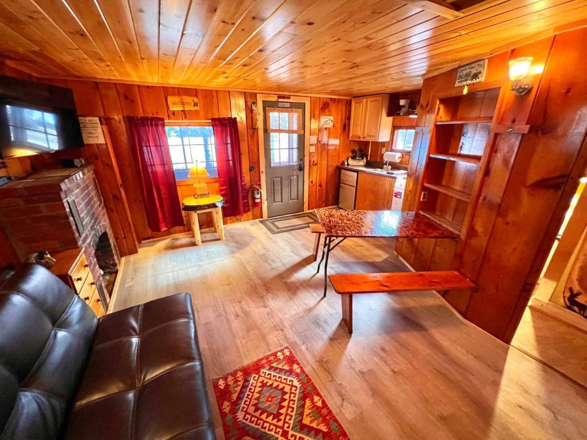Adirondack Lake Cabins Hotel Indian Lake Ngoại thất bức ảnh
