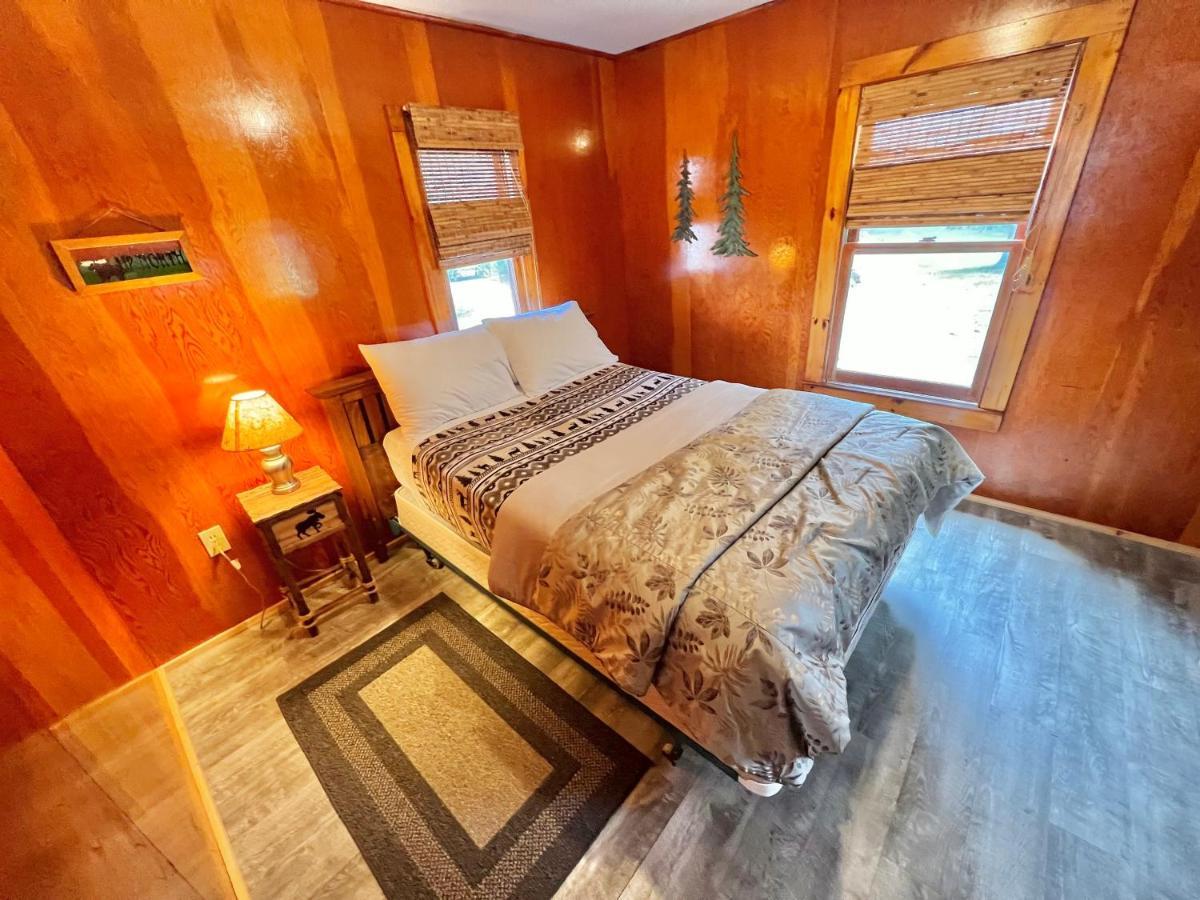 Adirondack Lake Cabins Hotel Indian Lake Ngoại thất bức ảnh